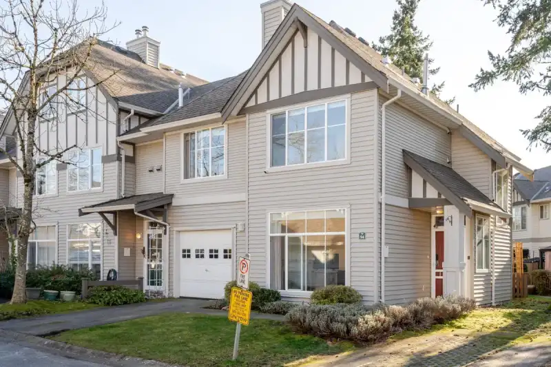 94 6465 184A STREET - photo 1 of 40
