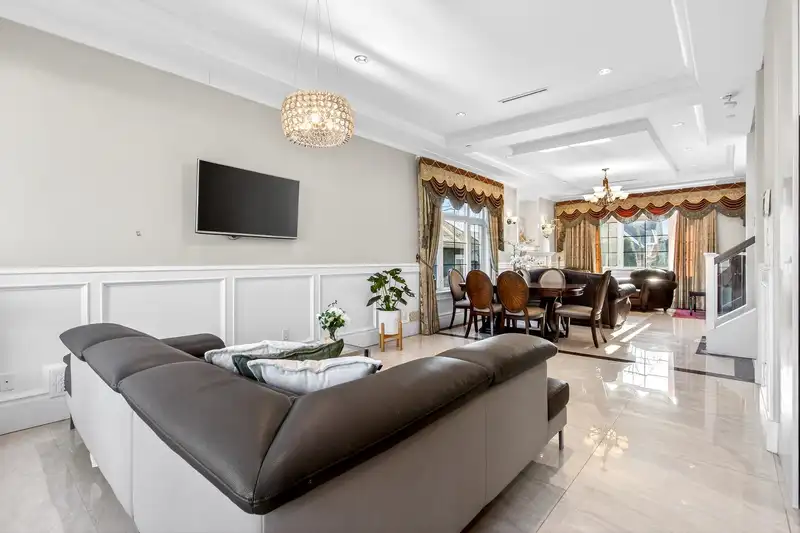 2989 W 32ND AVENUE - photo 4 of 30