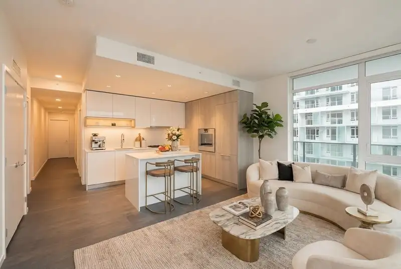 802 6200 MINORU BOULEVARD - photo 1 of 18