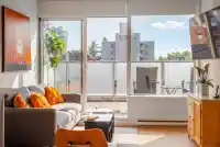 463 250 E 6 STREET - thumbnail 1