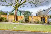 9 43 E 20TH AVENUE - thumbnail 2
