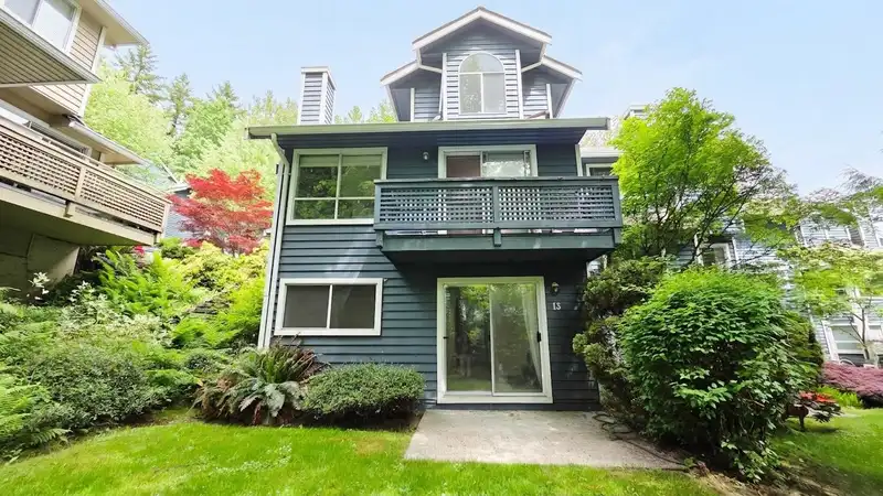 13 9000 ASH GROVE CRESCENT - photo 1 of 38