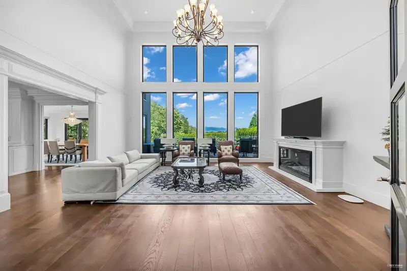 10651 GRANVILLE AVENUE - photo 3 of 30