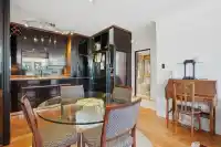 215 1425 ESQUIMALT AVENUE - thumbnail 4