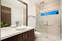 985 EYREMOUNT DRIVE - thumbnail 17