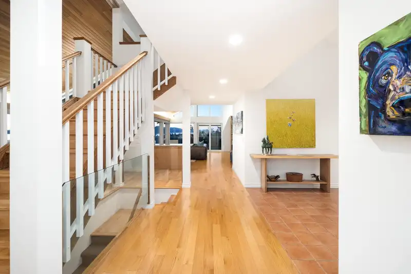 10339 SUNSHINE COAST HIGHWAY - photo 4 of 40
