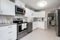 43 6467 197 STREET - thumbnail 1