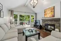 22 101 PARKSIDE DRIVE - thumbnail 12