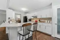 22 101 PARKSIDE DRIVE - thumbnail 7