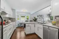 22 101 PARKSIDE DRIVE - thumbnail 8
