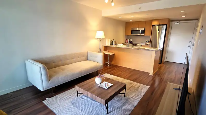 419 135 E 17TH STREET - photo 1 of 25