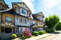 2412 ST. CATHERINES STREET - thumbnail 2
