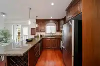 2412 ST. CATHERINES STREET - thumbnail 14