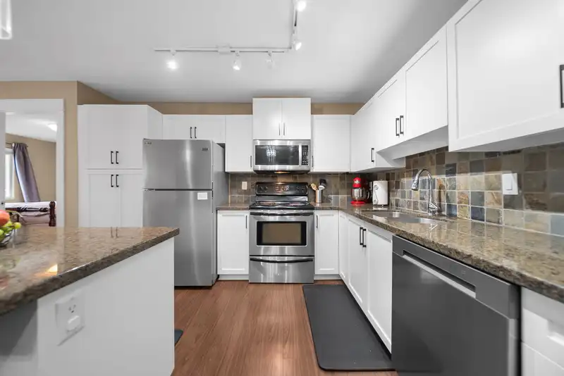 311 2990 BOULDER STREET - photo 4 of 27