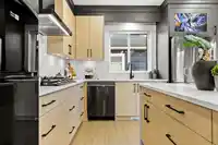 218 OSBORNE AVENUE - thumbnail 11