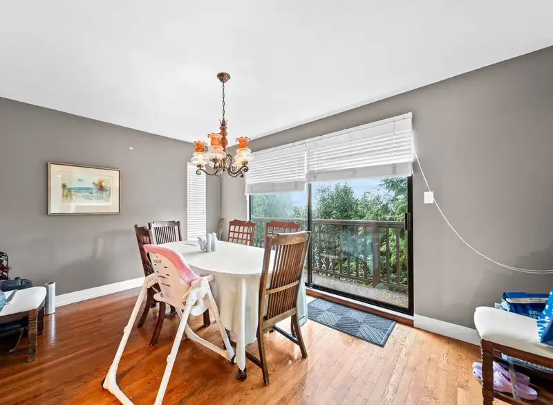 5600 GROUSEWOODS PLACE - photo 4 of 39