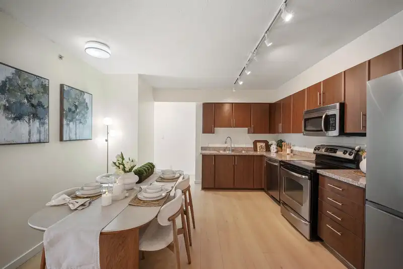 3802 1178 HEFFLEY CRESCENT - photo 4 of 20
