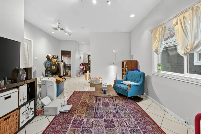 3838 INVERNESS STREET - photo 4 of 36