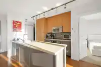 801 1833 CROWE STREET - thumbnail 10