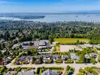 1364 CHARTWELL DRIVE - thumbnail 12