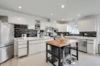 16123 86 AVENUE - thumbnail 2