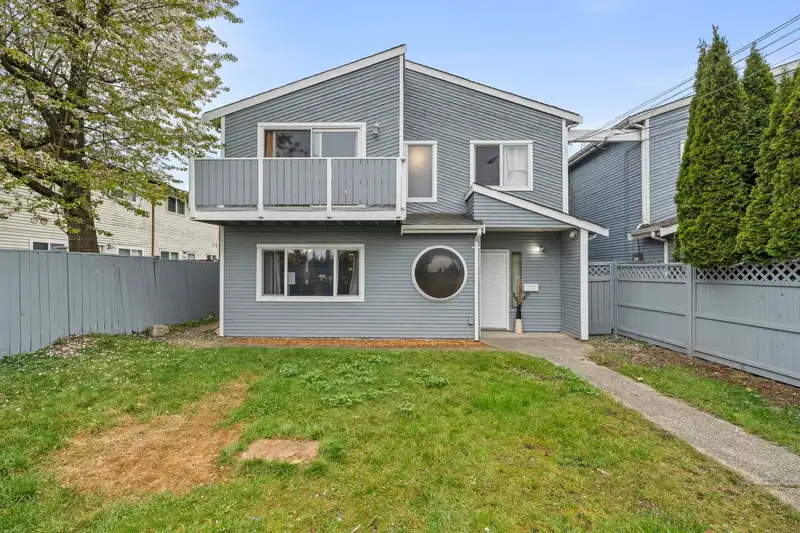 765 CLARKE ROAD - photo 1 of 40