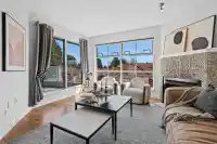 304 8611 GENERAL CURRIE ROAD - thumbnail 1