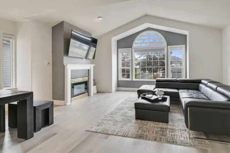 5047 215 STREET - photo 4 of 38