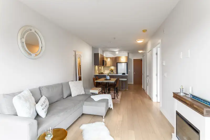 509 2477 CAROLINA STREET - photo 4 of 21