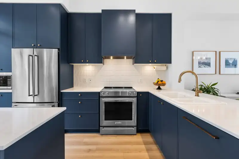 107 1340 OLMSTED STREET - photo 1 of 40