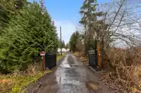 8355 264 STREET - thumbnail 11
