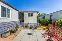 38 2270 196 STREET - thumbnail 32