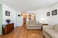 38 2270 196 STREET - thumbnail 9