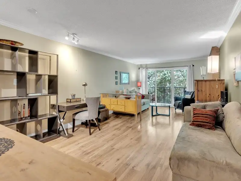 303 1234 PENDRELL STREET - photo 3 of 20