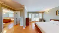 467 W KINGS ROAD - thumbnail 16