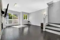79 7831 GARDEN CITY ROAD - thumbnail 13