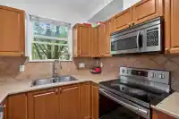 25 1010 EWEN AVENUE - thumbnail 4