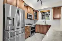 9 8567 204 STREET - thumbnail 6
