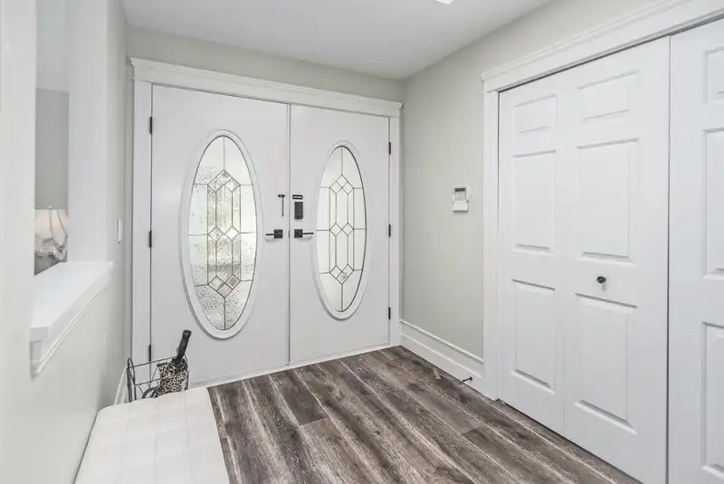 6238 191A STREET - photo 4 of 30