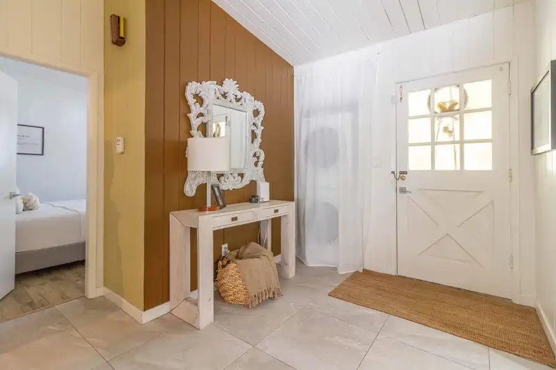 14319 55A AVENUE - photo 3 of 39