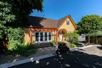 4327 LOCARNO CRESCENT - thumbnail 1