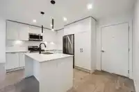 601 8353 200A STREET - thumbnail 7