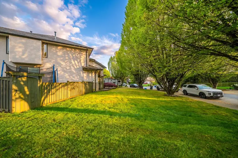 9256 203 STREET - photo 2 of 36