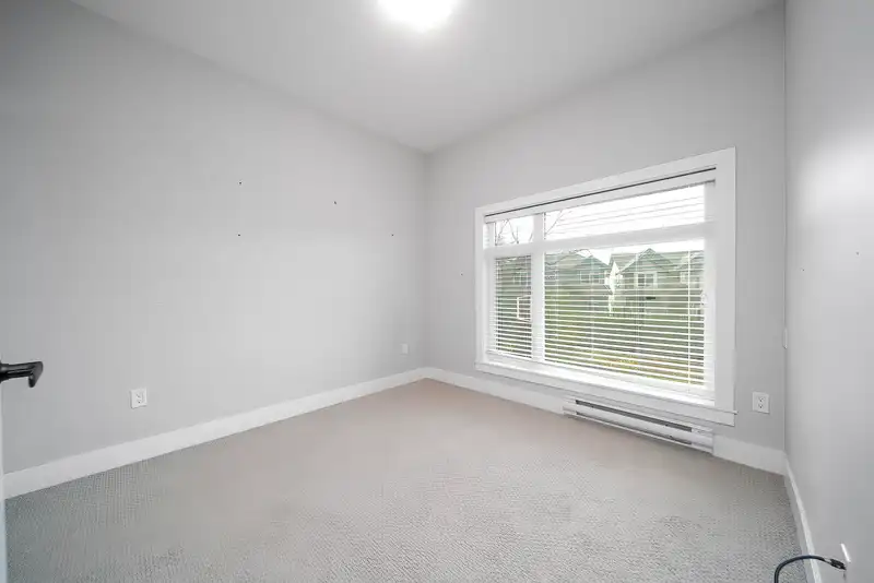 111 3525 CHANDLER STREET - photo 2 of 32