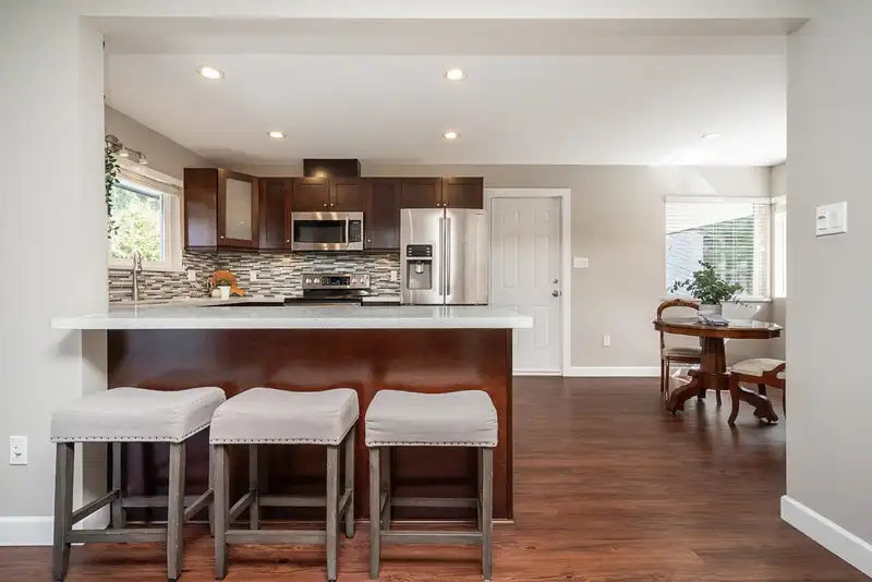 1730 WESTMINSTER AVENUE - photo 2 of 30
