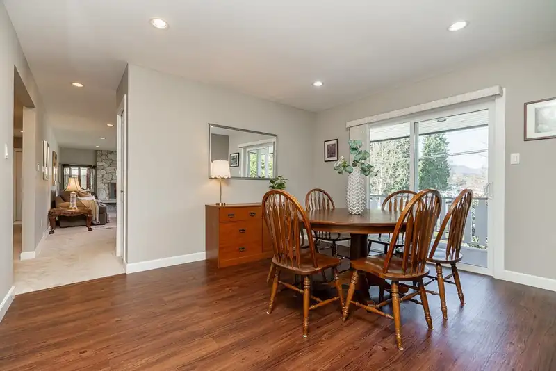 1730 WESTMINSTER AVENUE - photo 3 of 30