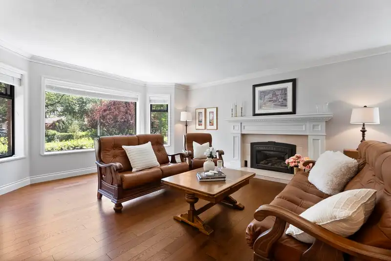 9927 RATHBURN DRIVE - photo 3 of 40