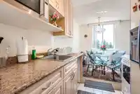711 2016 FULLERTON AVENUE - thumbnail 16
