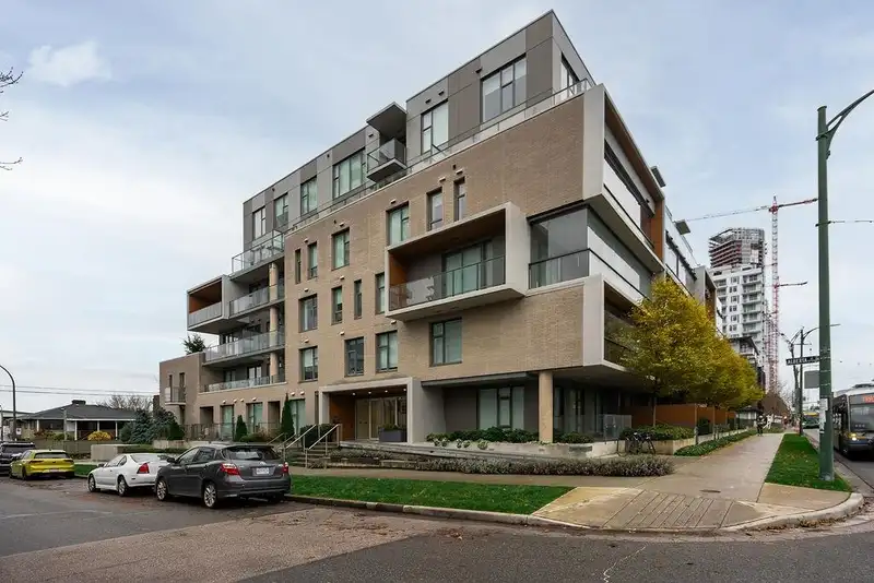 403 5733 ALBERTA STREET - photo 1 of 27