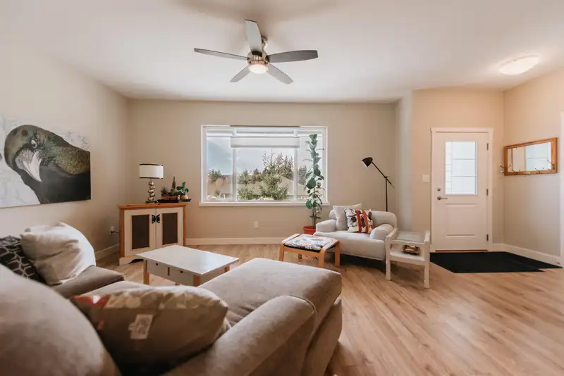 6222 SITKA ROAD - photo 3 of 27
